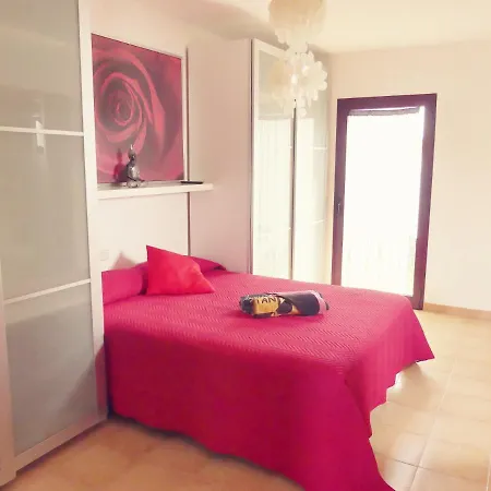 Sunny Paradise, Heater Pool Villa Corralejo