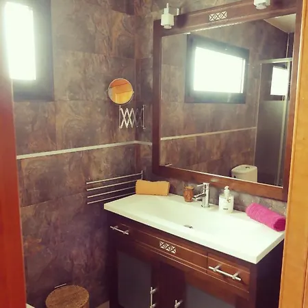 Villa Sunny Paradise, Heater Pool *