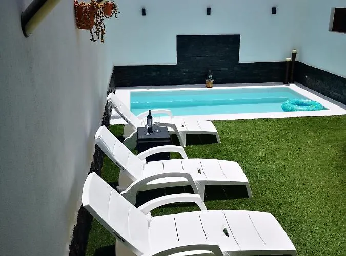 Sunny Paradise, Heater Pool * Corralejo