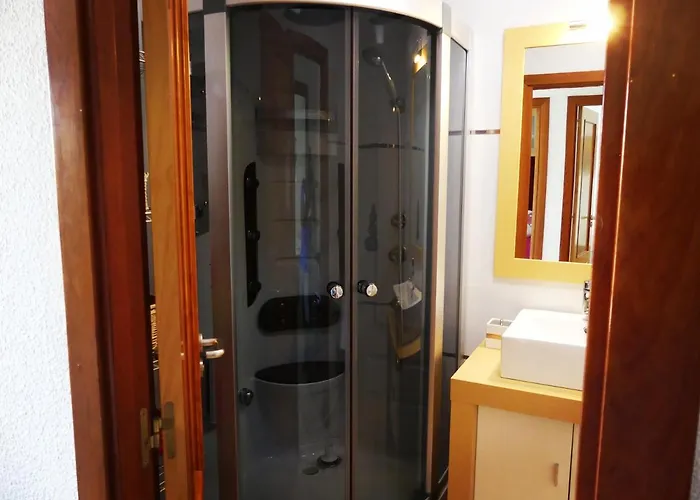 Villa Sunny Paradise, Heater Pool *