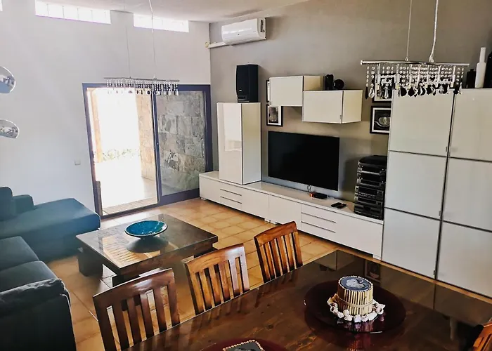 Sunny Paradise, Heater Pool Villa Corralejo