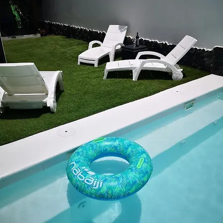 Sunny Paradise, Heater Pool